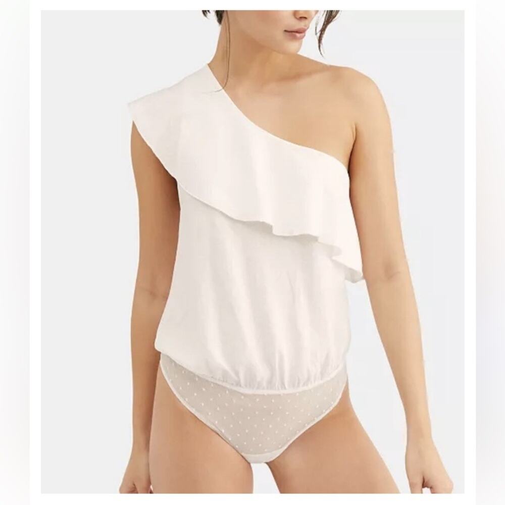 NEW Intimately Free People Happy Hour Bodysuit Size XS
White One-Shoulder Ruffle